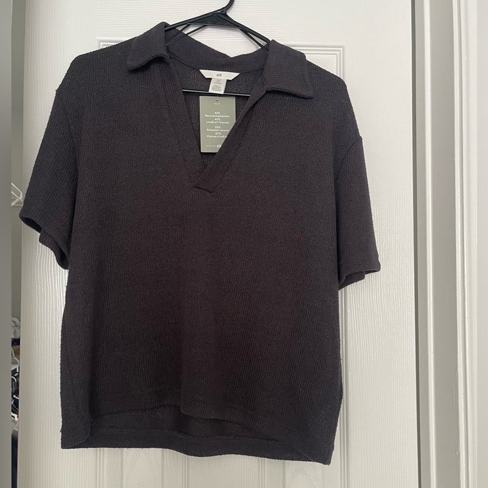 short sleeve top